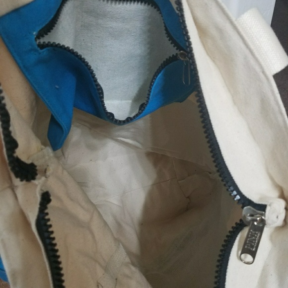 Pink zipper bag - Picture 2 of 7